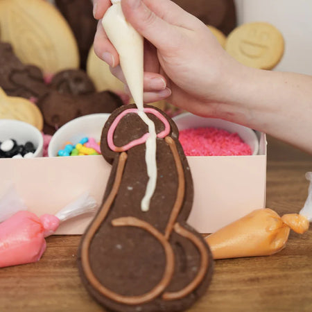 Weenies & Martinis: Cookie Decorating & Boozy Sundae Making with Sugar Wood (2/8 Galentine's Event!)